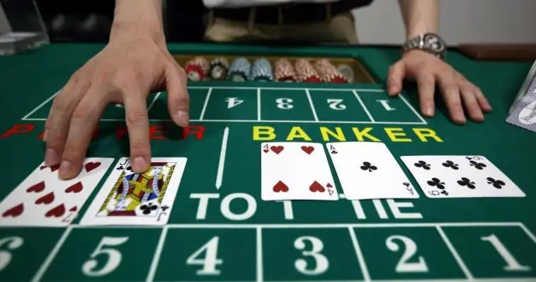 Bài Baccarat có ý nghĩa là gì? Nguyên tắc chơi và cách thức chơi Baccarat tại nhà cái Da88 như thế nào?