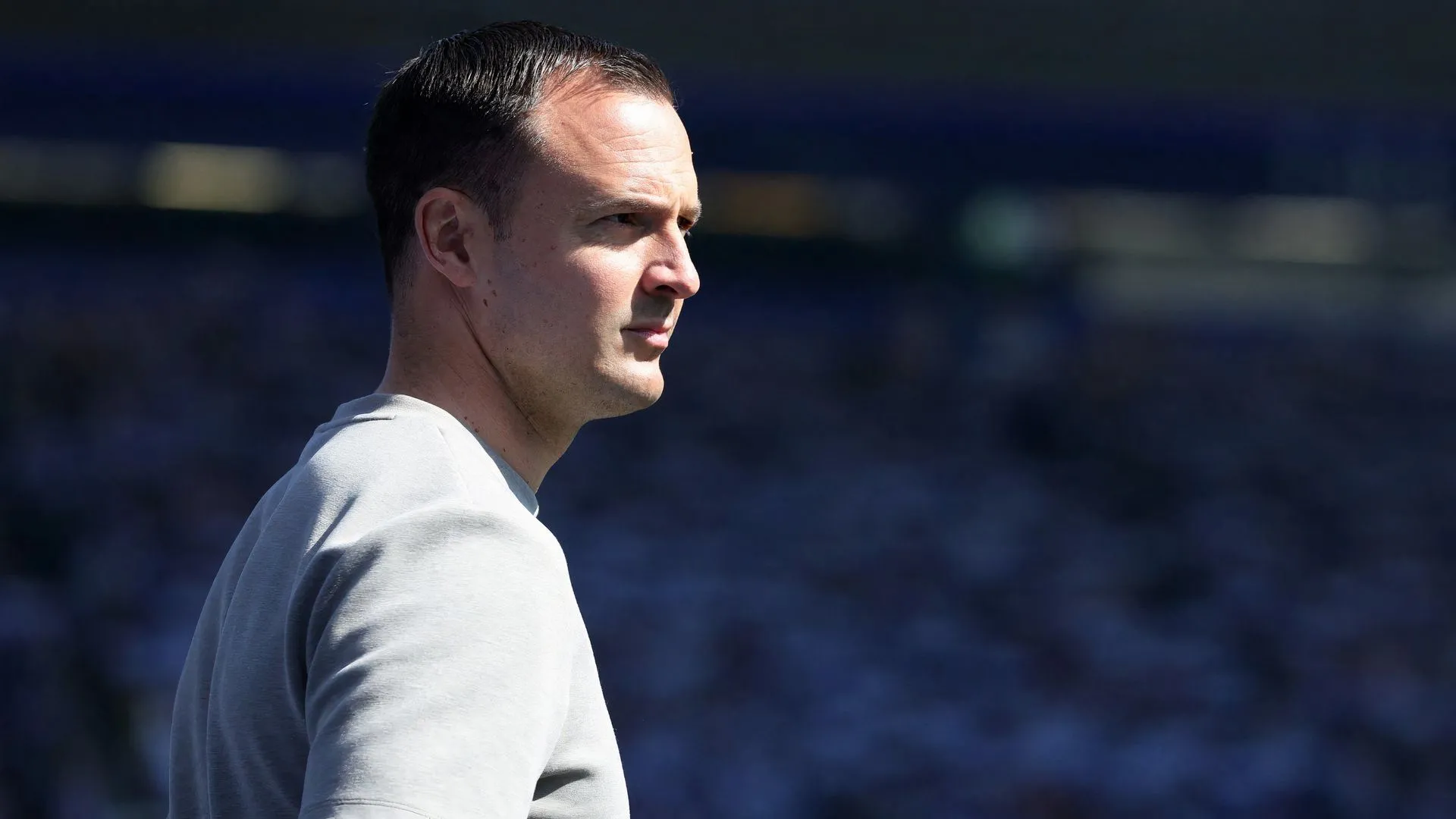 Chris Davies, HLV Birmingham City, người đang dẫn dắt công cuộc tái thiết mạnh mẽ.