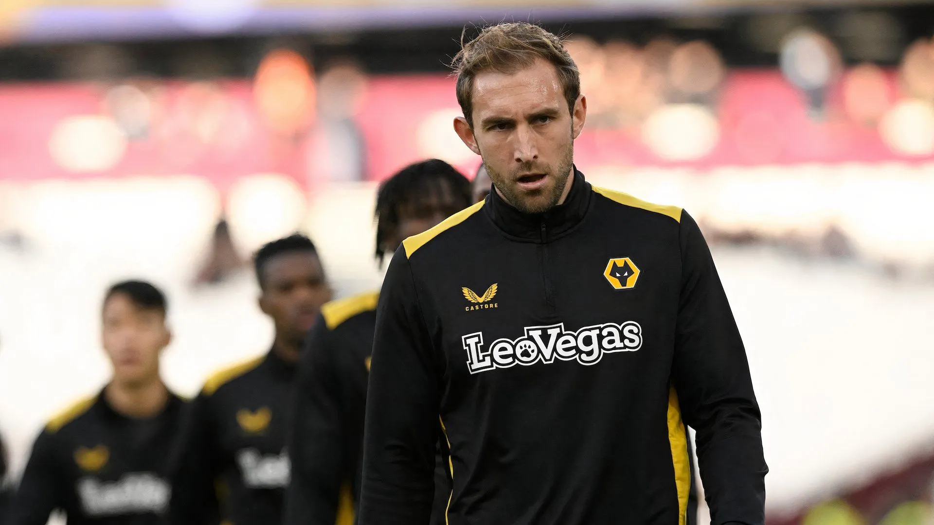Craig Dawson ăn mừng bàn thắng, cho thấy tầm ảnh hưởng tấn công từ các tình huống cố định