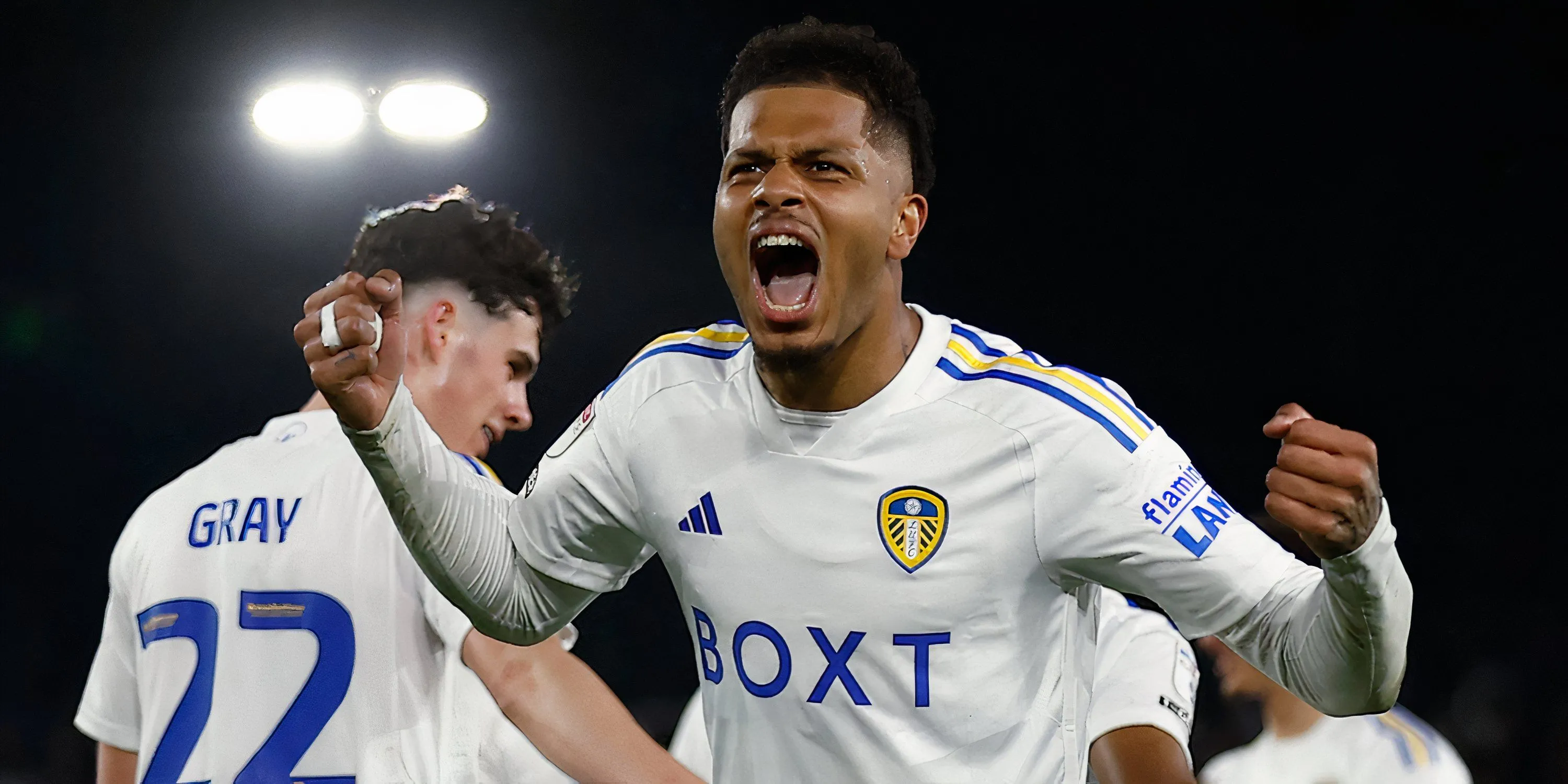 HLV Daniel Farke và tiền đạo Georginio Rutter trong mùa giải Championship của Leeds United