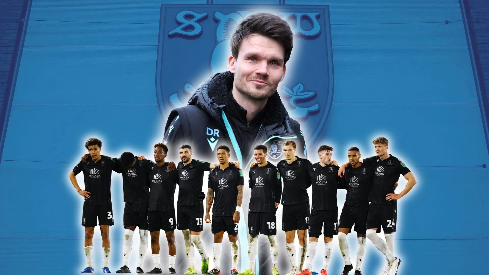 HLV Danny Rohl cùng các cầu thủ Sheffield Wednesday trên sân tập