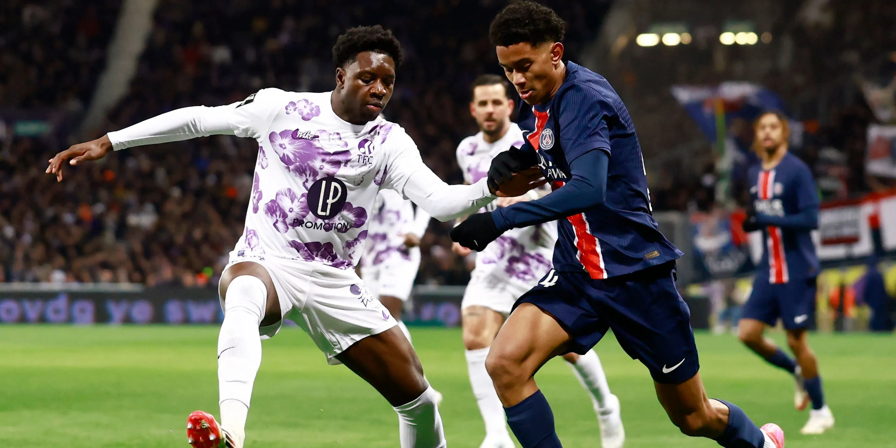 Jaydee Canvot - Hậu vệ trẻ tiềm năng của Toulouse, mục tiêu của Aston Villa