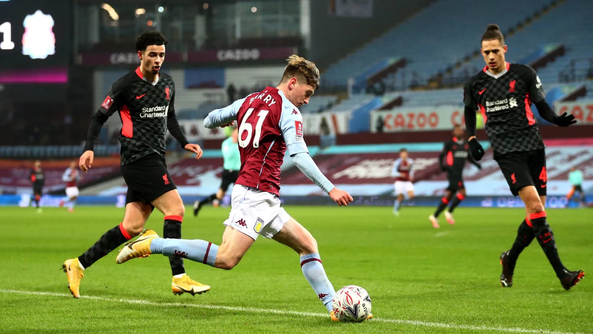 Louie Barry, tài năng trẻ đầy hứa hẹn từng thuộc lò La Masia