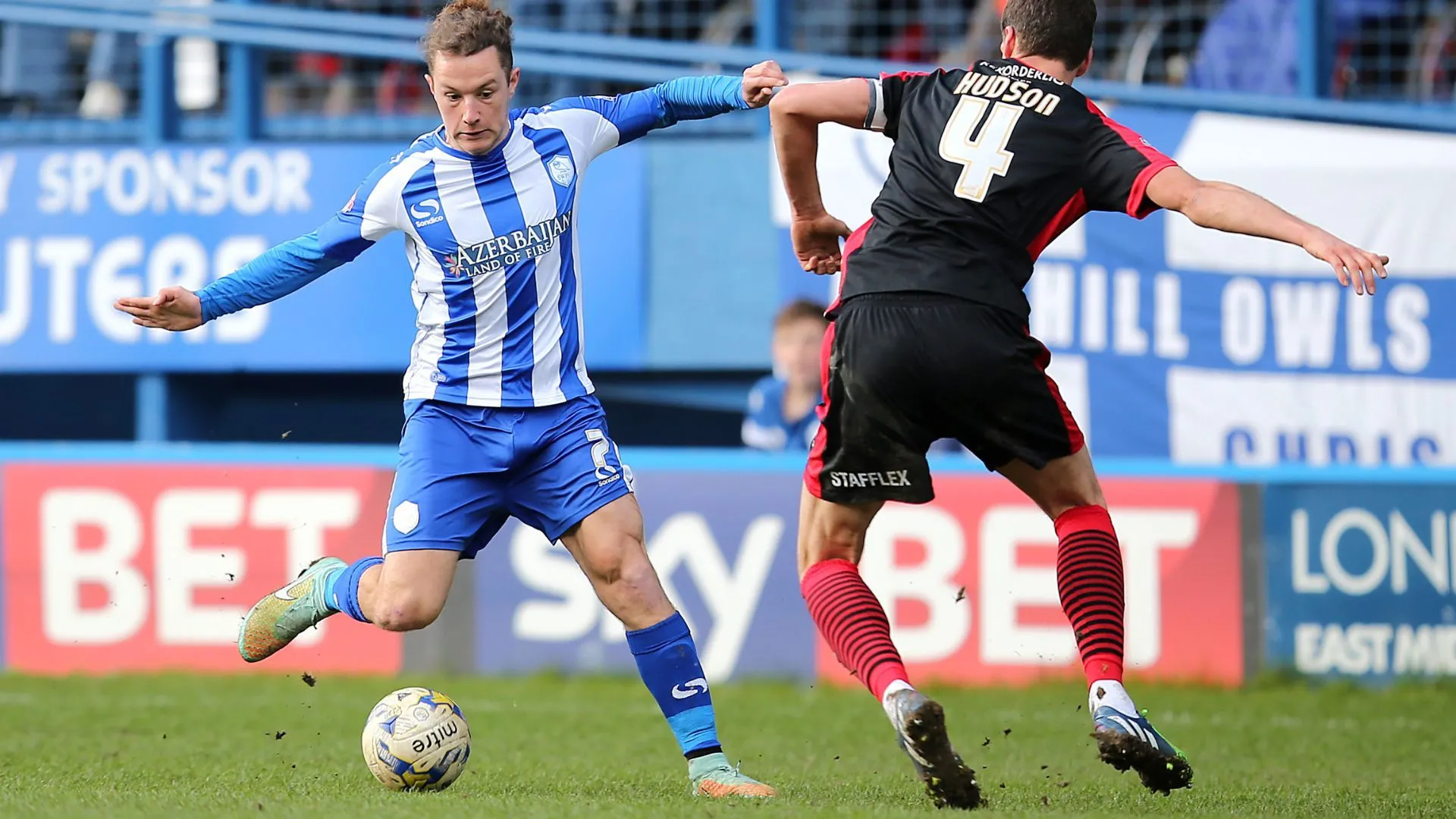 Stevie May, bản hợp đồng trị giá 800 nghìn bảng của Sheffield Wednesday