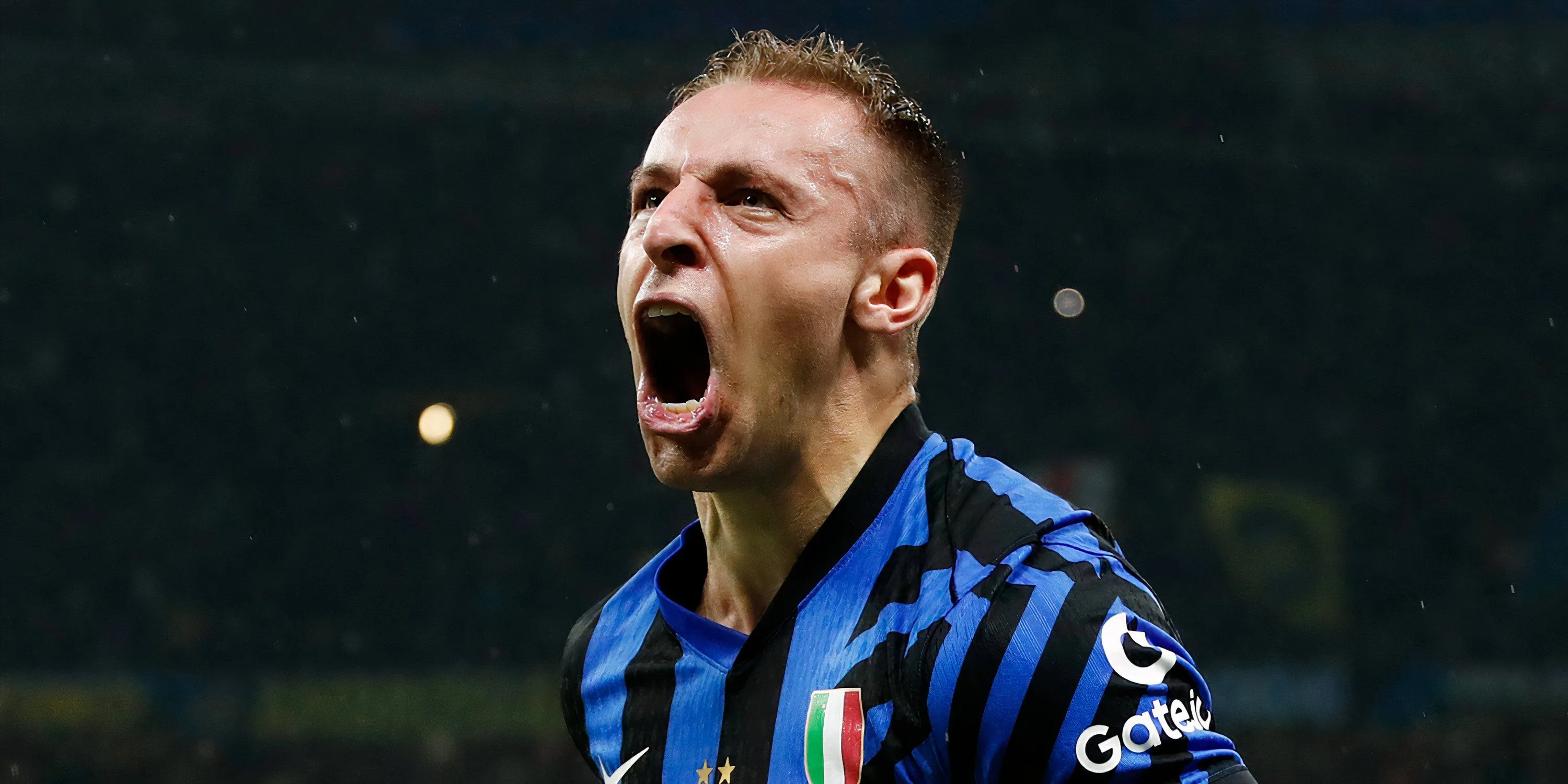 Tiền vệ Davide Frattesi của Inter Milan trong một trận đấu Champions League