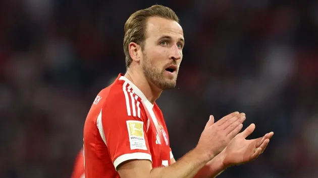 Bayern Munich quyết tâm giữ chân Harry Kane khỏi Barcelona