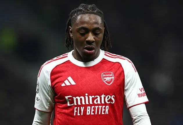 Eberechi Eze tích cực trong giai đoạn đầu trận